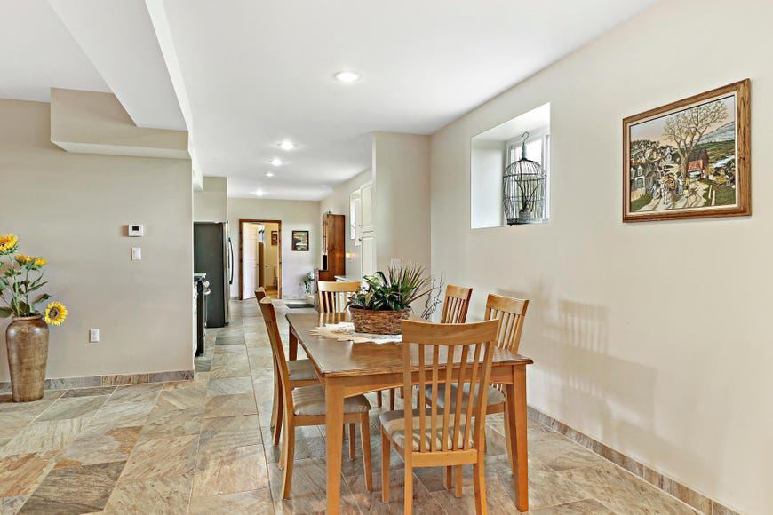 Lower level dining area